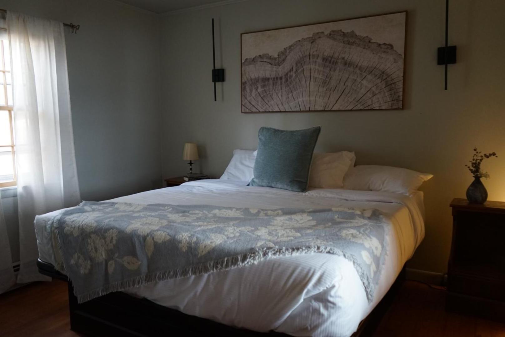 Alamoosook Lakeside Inn Orland Εξωτερικό φωτογραφία